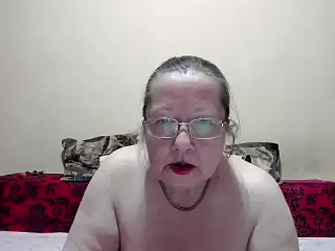 Snapshot of SingleMILF chatting on 02/18/25, 02:16 SingleMILF online show from 02/18/25, 02:16