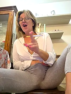 Melody73 online show from 11/29/25, 09:56