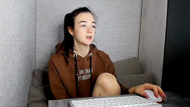 Snapshot of imyourdreams chatting on 09/26/25, 01:15 imyourdreams online show from 09/26/25, 01:15