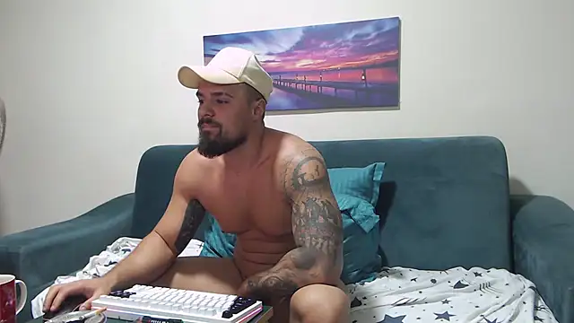 Tiberius hunk online show from 09/24/25, 06:06