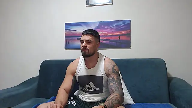 Tiberius hunk online show from 11/26/25, 06:03