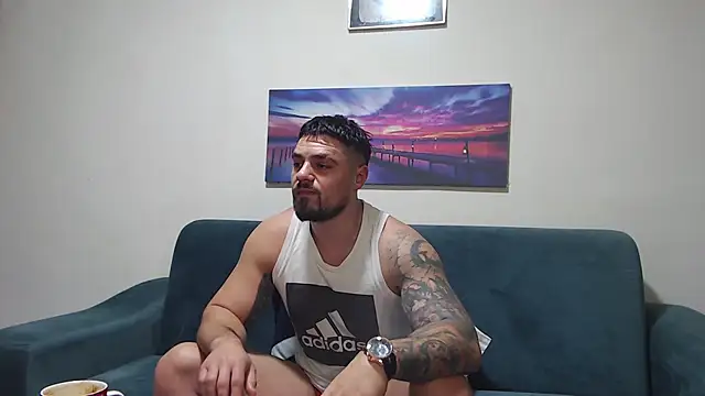 Tiberius hunk online show from 11/27/25, 07:21