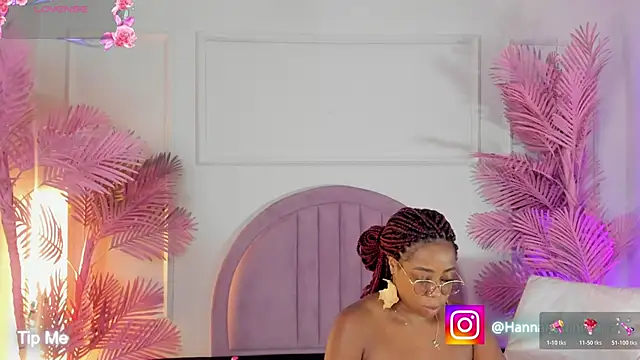 Hanaahquinn online show from 04/18/26, 11:36