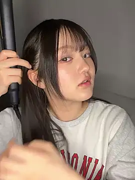 MinaKubo online show from 04/17/26, 01:36