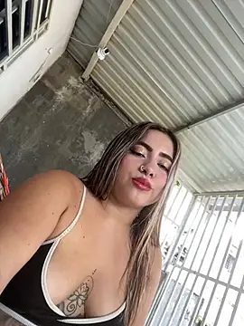 lunaxxx 69 online show from 03/18/26, 09:07