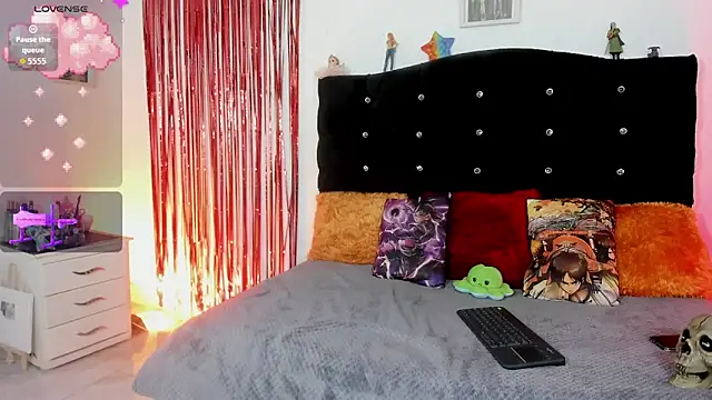 young jung online show from 10/09/25, 01:47