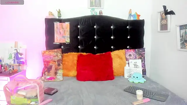 young jung online show from 11/26/25, 09:16