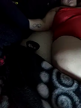 Snapshot of parejade225@xh chatting on 11/21/25, 09:24 parejade225xh online show from 11/21/25, 09:24