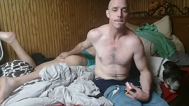 Snapshot of Mac_ThunderCock chatting on 09/20/25, 03:29 Mac ThunderCock online show from 09/20/25, 03:29