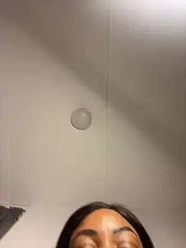 xnaomivaruna online show from 03/04/25, 09:11