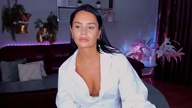 DanaSincere online show from 05/19/26, 04:08