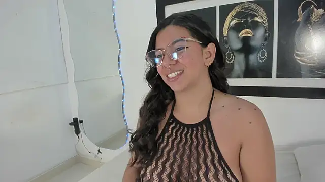 emilyy cooperr online show from 09/15/25, 01:00