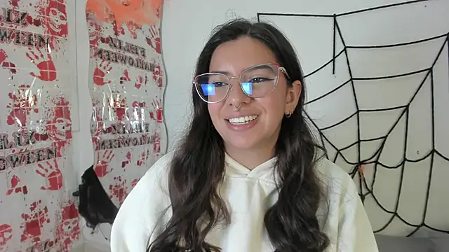 emilyy cooperr online show from 10/17/25, 12:19