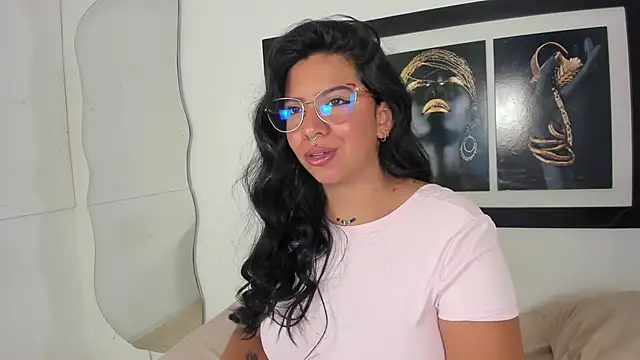 emilyy cooperr online show from 12/15/25, 12:09