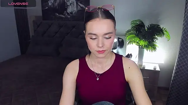 EmelyMason online show from 04/16/26, 04:35