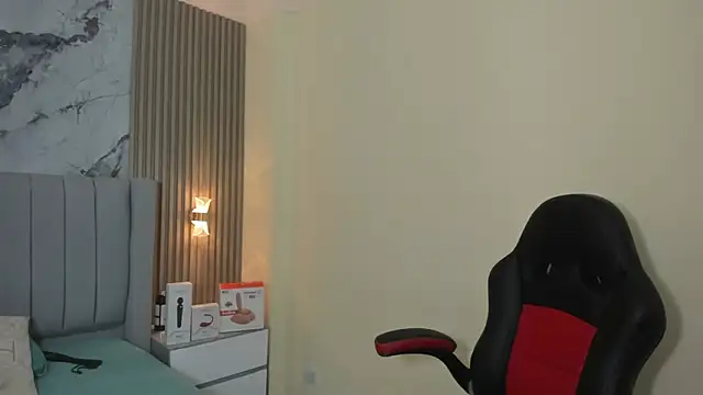 AGATHASMITH5 online show from 03/28/26, 03:28