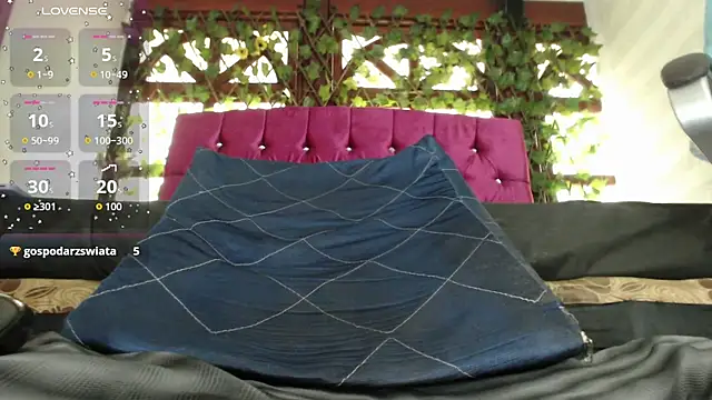 sara23   online show from 12/19/25, 03:41