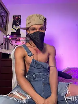 CRAZY-BOY99 online show from 05/27/26, 12:51
