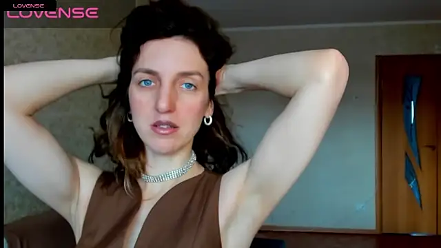 desired zzoya online show from 02/20/26, 04:09