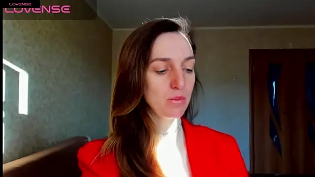 desired zzoya online show from 04/14/26, 12:38