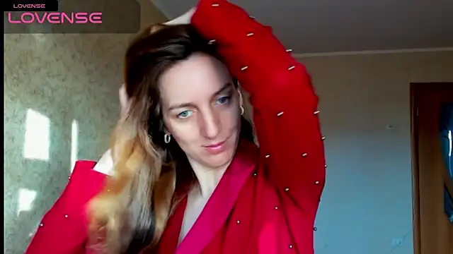 desired zzoya online show from 04/17/26, 12:35