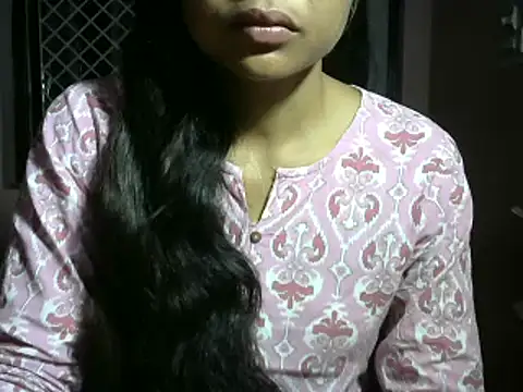 Snapshot of mayra89 chatting on 03/22/25, 03:42 mayra89 online show from 03/22/25, 03:42