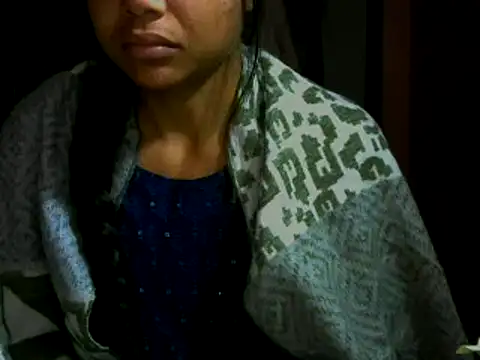 Snapshot of mayra89 chatting on 12/19/25, 10:39 mayra89 online show from 12/19/25, 10:39