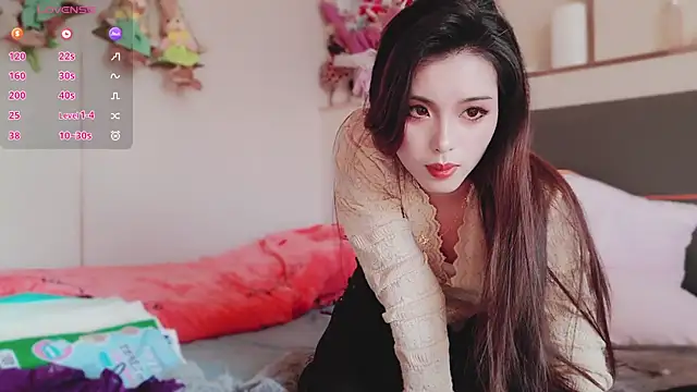 guoguo7777777 online show from 12/15/25, 07:56