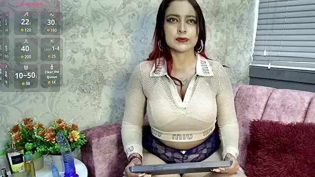 Sarah917 online show from 03/05/25, 07:17