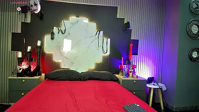 Sarah917 online show from 03/12/25, 07:17