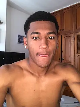 Snapshot of LexiAndDeker chatting on 11/11/25, 06:08 LexiAndDeker online show from 11/11/25, 06:08