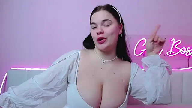 Snapshot of Eliss_Shyyo chatting on 03/22/25, 06:11 Eliss Shyyo online show from 03/22/25, 06:11