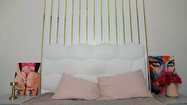 Snapshot of Eliss_Shyyo chatting on 09/29/25, 07:57 Eliss Shyyo online show from 09/29/25, 07:57