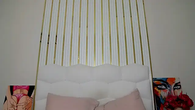 Snapshot of Eliss_Shyyo chatting on 10/04/25, 05:05 Eliss Shyyo online show from 10/04/25, 05:05