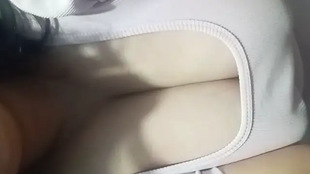 Maferyale online show from 04/15/26, 05:03