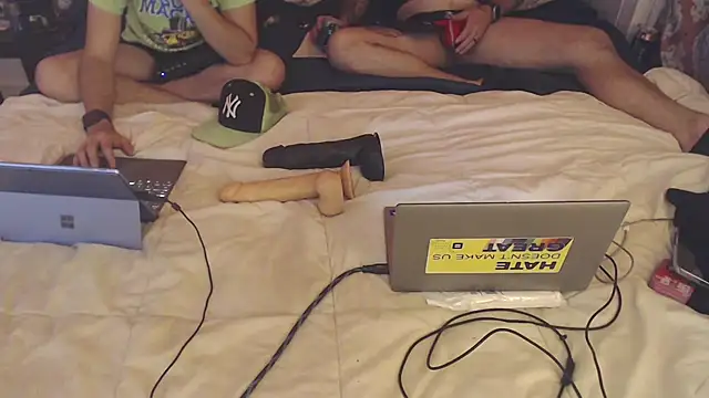 weknowourworth6999 online show from 10/06/25, 12:08