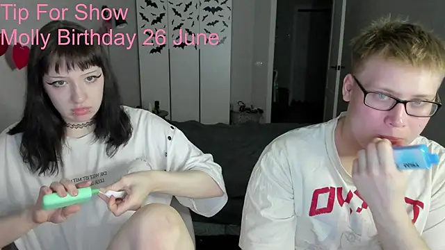 JayMollyy online show from 06/01/26, 05:25