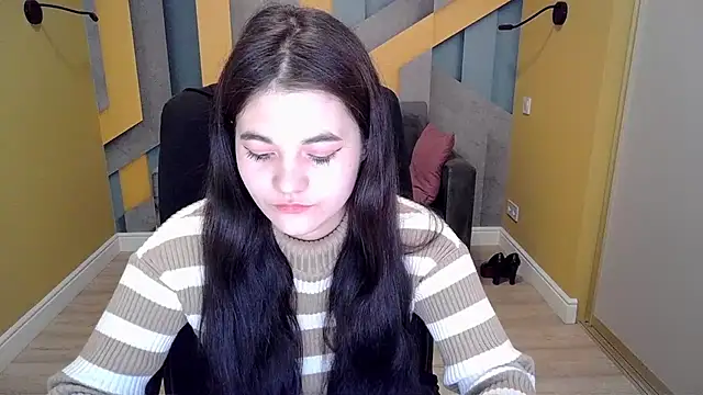 ElinaMils online show from 03/06/25, 12:19