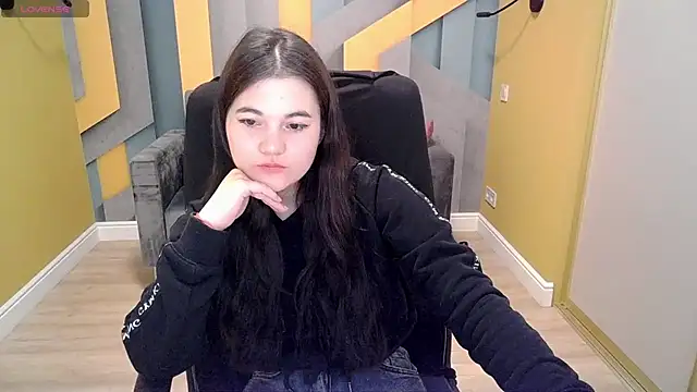 ElinaMils online show from 03/07/25, 12:23