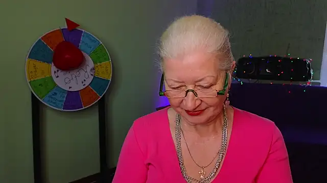 Maya Mayflower online show from 03/15/25, 06:25