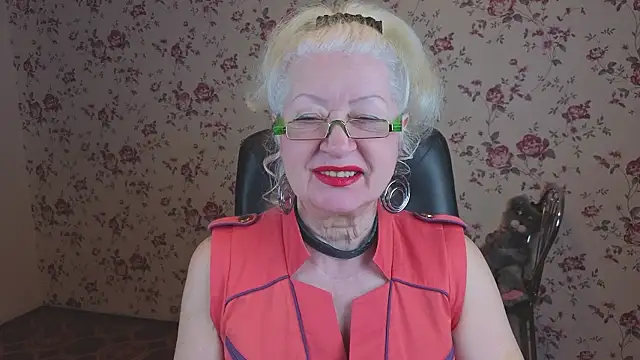 Maya Mayflower online show from 01/09/26, 02:58