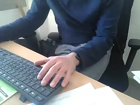 GM51-1988 online show from 03/17/25, 03:29