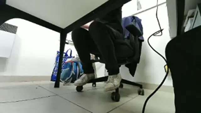 GM51-1988 online show from 11/04/25, 04:06