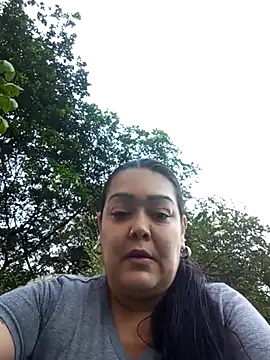 violeta delavega1 online show from 11/14/25, 10:07