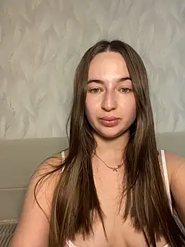 AlisaQSky online show from 05/26/26, 09:16