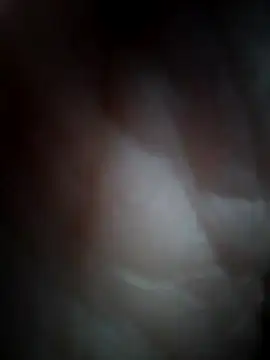 Snapshot of Sandra42 chatting on 11/25/25, 02:28 Sandra42 online show from 11/25/25, 02:28