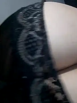 Sandra42 online show from 12/14/25, 09:08