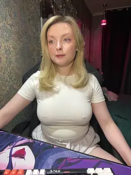 Snapshot of Lina_ly chatting on 09/14/25, 09:03 Lina ly online show from 09/14/25, 09:03