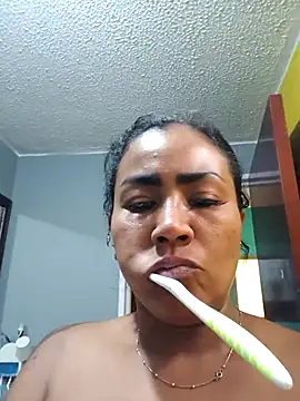 Ariana Rodriguez online show from 02/12/26, 12:44