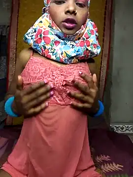 Cutesoma01 online show from 03/04/26, 04:24